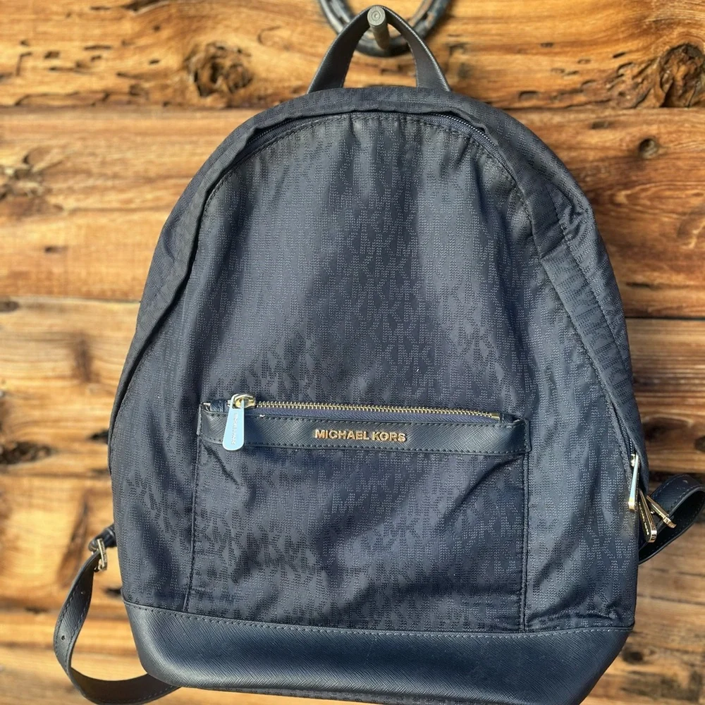 MICHAEL KORS | Navy Blue Morgan Medium Logo Jacquard Backpack